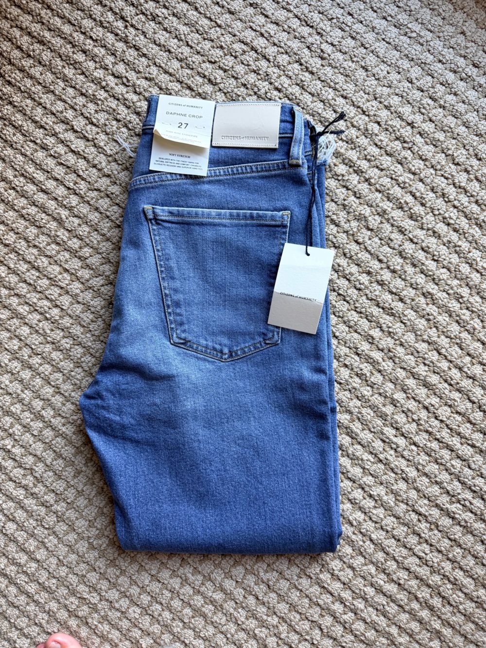 Citizens of Humanity Daphne Crop Jeans - Medium Blue - Picture 5 of 10